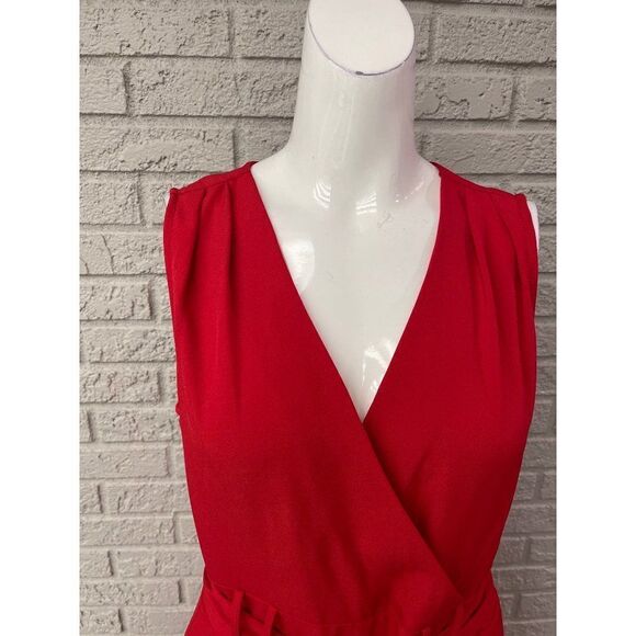 Emma & Michele Sleeveless Red Belted Jumpsuit Size 10 - Picture 5 of 12